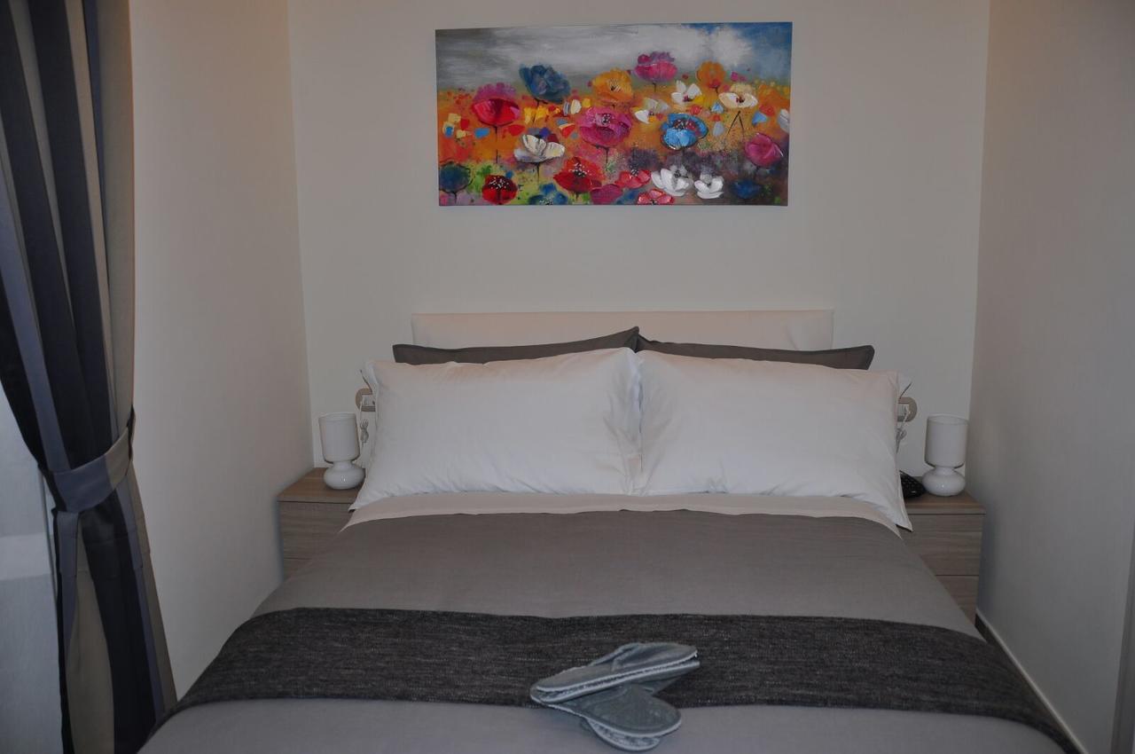 B&B Chiaia 216 Naples Luaran gambar