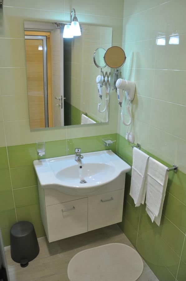 B&B Chiaia 216 Naples Luaran gambar