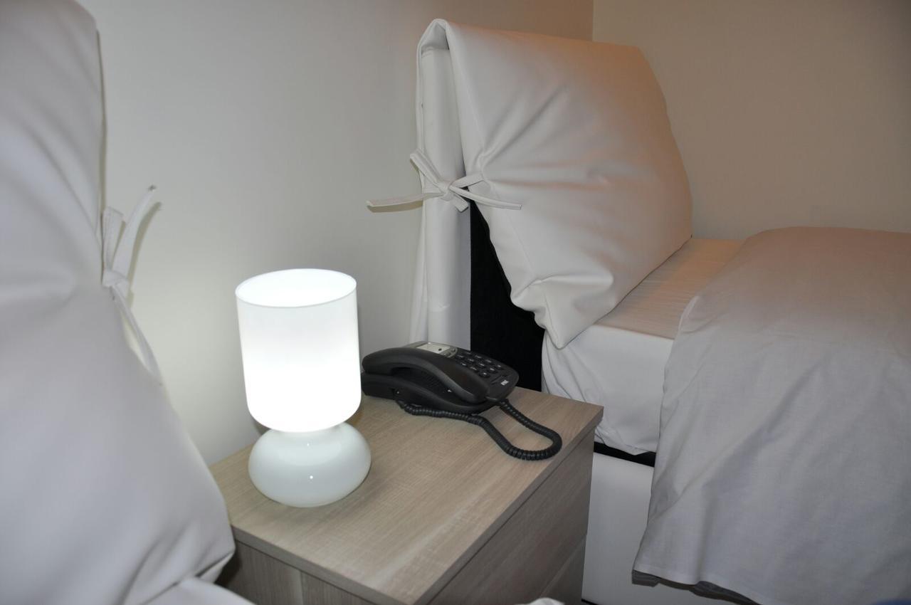 B&B Chiaia 216 Naples Luaran gambar