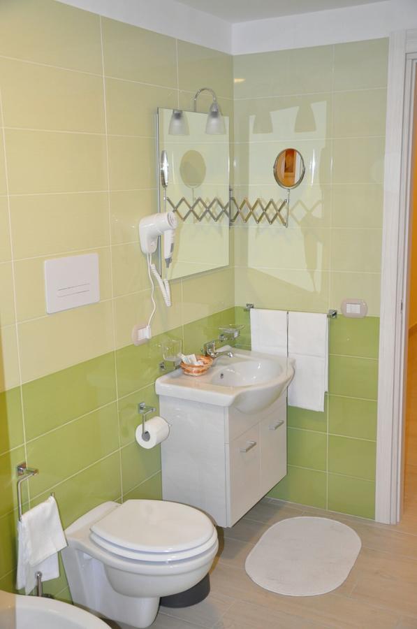 B&B Chiaia 216 Naples Luaran gambar