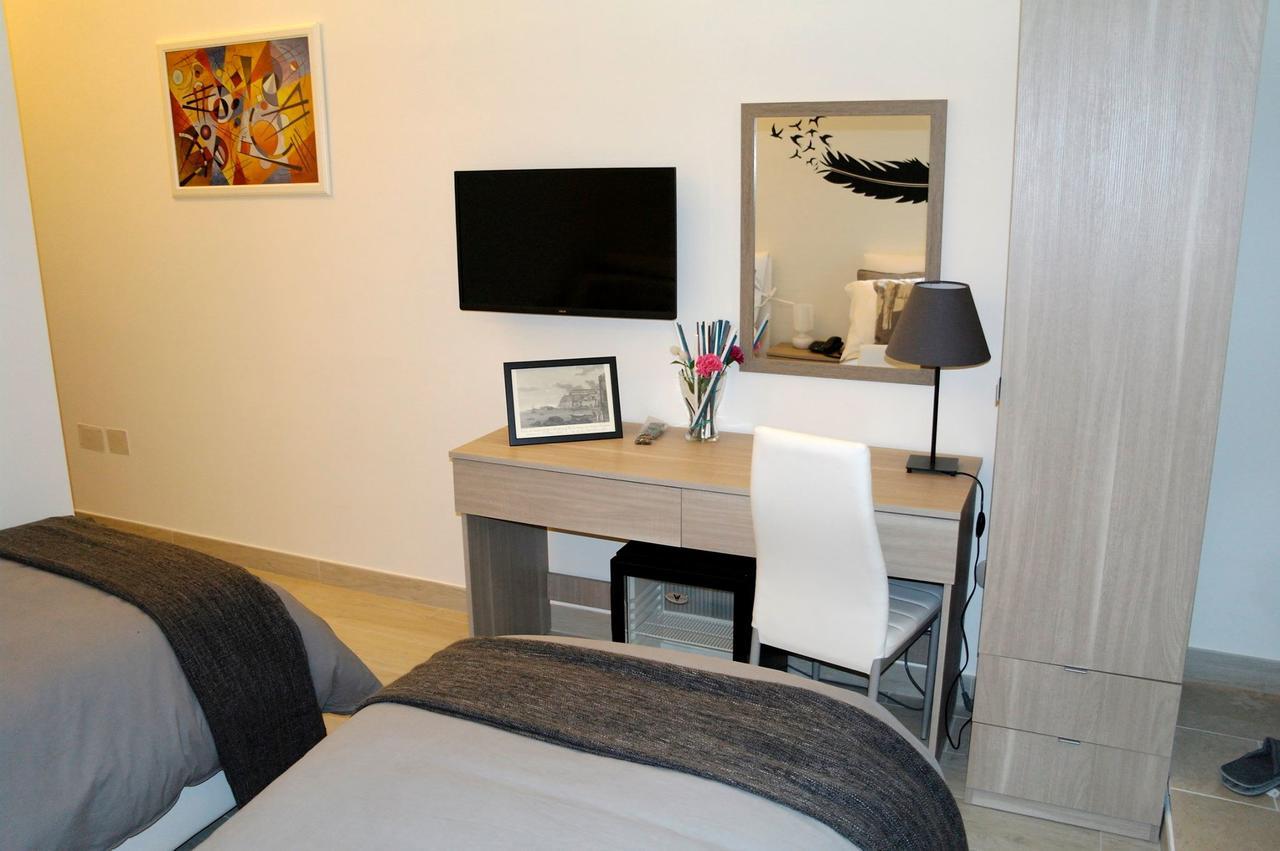 B&B Chiaia 216 Naples Luaran gambar